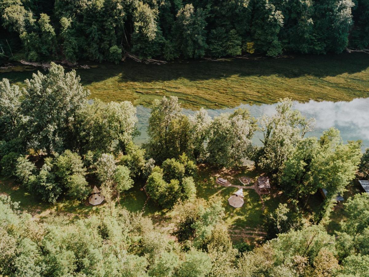 Robinson camp Kupa - Juratovićki brig Hotel Netretic Bagian luar foto