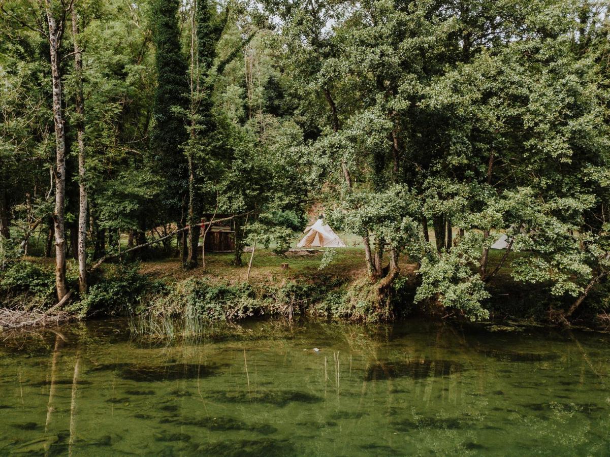 Robinson camp Kupa - Juratovićki brig Hotel Netretic Bagian luar foto